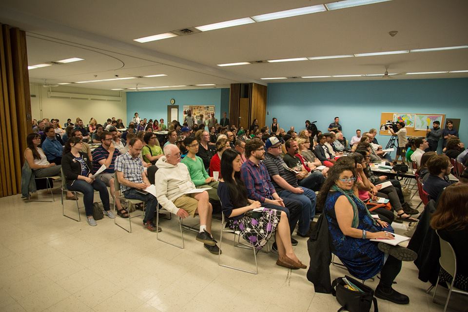 City holds public consultation at Parkdale Library